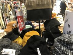 -纪念日百货(万达广场店)