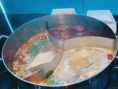 -唯爱KTV聚会餐厅(仙林东城汇店)