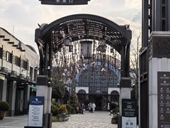 -比斯特上海购物村精品奥特莱斯