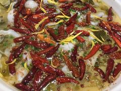 -江渔儿酸菜鱼专门店(明珠广场店)