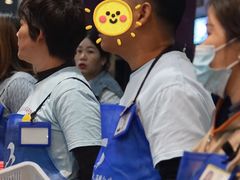 -三亚火车头万人海鲜广场