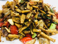 卜豆角炒五花肉-新新湘菜馆(新中街二条店)