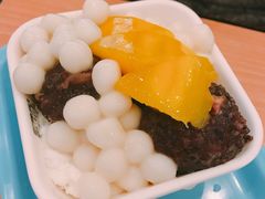 白雪芒果黑糯米甜-满记甜品(南京虹悦城三店)