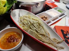 -潮牛海记•潮汕牛肉火锅•醉鸡煲•粿条汤(通北路店)