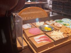 -银米·云南传统过桥米线(双廊黑金冠店)