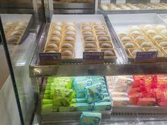 -HappyMiss花满楼·鲜花饼·鲜花茶·伴手礼(上海环球港店)