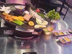-豚豚家돈돈가韩国锅盖烤肉(新北万达店)