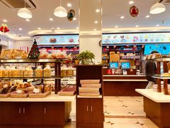 面包甜点陈列柜-红宝石·鲜奶小方·海派西点房(南丹店)