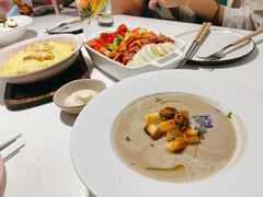 -秀儿家の小确幸融合西餐厅(万达店)