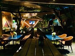 -爵士花园音乐酒吧餐厅
