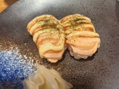 焦糖三文鱼手握-衣川小森林·料理·寿司(鸿铭中心店)