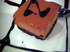 典藏巧克力蛋糕-必胜客(上海新南方商城PH店)