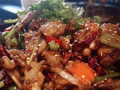 -西街夜油条·麻团包乌饭