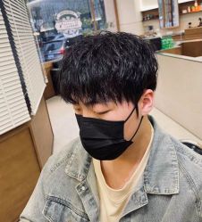 -MARTIN'S BARBER SHOP男士理发馆