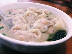 -周素珍湖州大馄饨(直戒坛寺巷店)