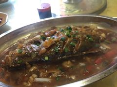 -临街徽菜馆·正宗黄山味