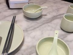 -蝴蝶里·粤菜·点心(滨江龙湖店)