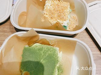上海之前推崇的摆摊经济-这有蛋糕