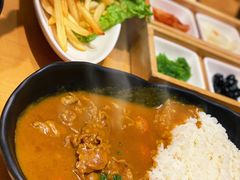小番茄牛肉咖喱-胜博殿日式炸猪排(悠唐店)