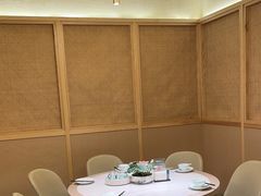 -荷花亭·湖北融合菜(中商广场店)