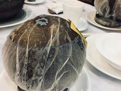 椰子虫草花炖老鸽-勝記酒家·37年老字号·经典粤菜(荔枝公园店)