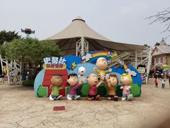 -史努比缤纷世界