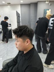 -藤野造型烫染接发