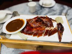 宜良烤鸭-蔼若春.传承三十年云南菜(金碧公园店)