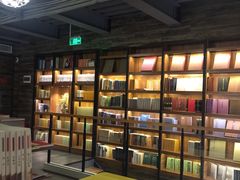 -独秀书房(出版大厦店)