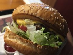 -The Habit Burger Grill 哈比特汉堡(复兴soho店)