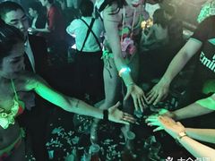 -SPACE(欢乐颂购物中心店)