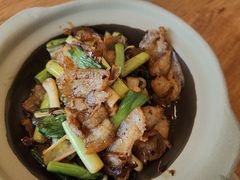 回锅肉-彧玖食坊·川式砂锅酒馆(成山路店)