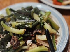 腊肉红菜苔-静一餐厅·湖北菜(前门创始店)