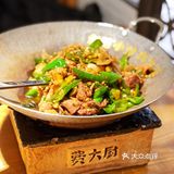 [悠闲]费大厨 | 累了就来碗儿辣椒炒肉拌白米饭🍚