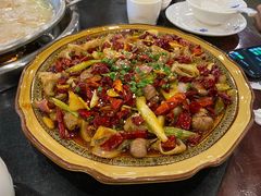 -老来福·非遗酸汤兔(凯旋路店)