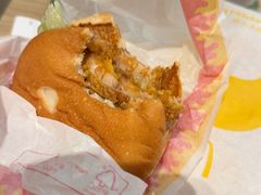 -麦当劳(轻轨曹杨路店)