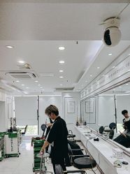 -镁连社·美联社