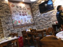 大堂-段氏龙虾·烧烤·烤鱼(东书房路店)