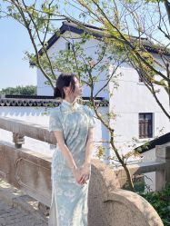 -一揽芳华汉服旗袍体验馆(拙政园店)
