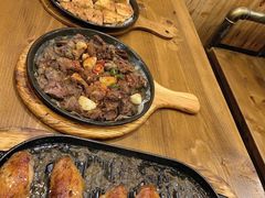 -老东镇啤酒屋海鲜加工·蒸汽海鲜·海鲜烧烤(台东店)