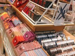 -名创优品(陕西西安大唐西市购物中心店)