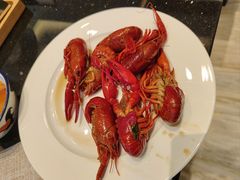 -东方红海鲜百汇(国际大厦店)