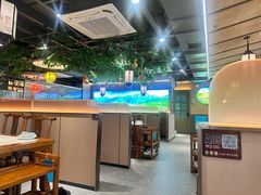 -乡土黄·鲜牛肉火锅·小龙虾(兴业街店)