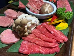 -炼火烤肉店