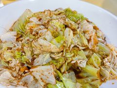 -雪湖煜辰鱼头老店(雪野湖店)