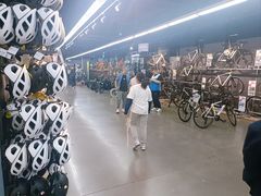 -迪卡侬(西三旗店)