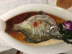 清蒸武昌鱼-湖锦酒楼·32年地道湖北菜(光谷店)