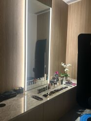 -AURAS璈然科技护肤中心