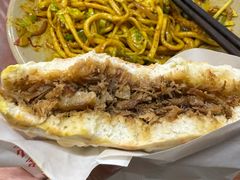 -亮亮面馆(经六路店)
