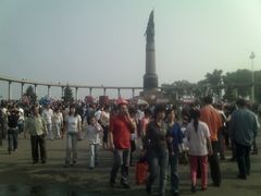 -人民防洪胜利纪念塔